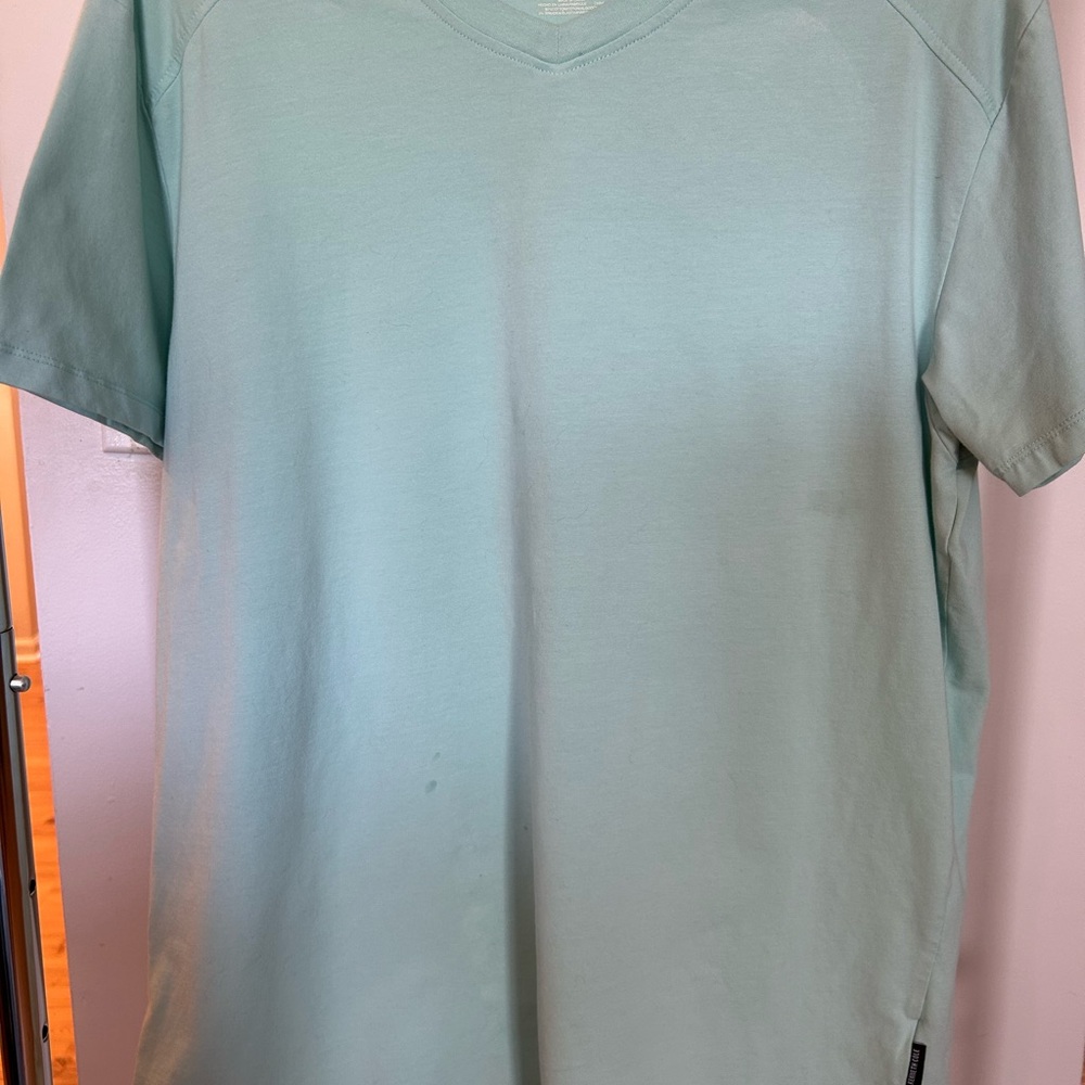 Men's Kenneth Cole Light Green V-Neck Shirt